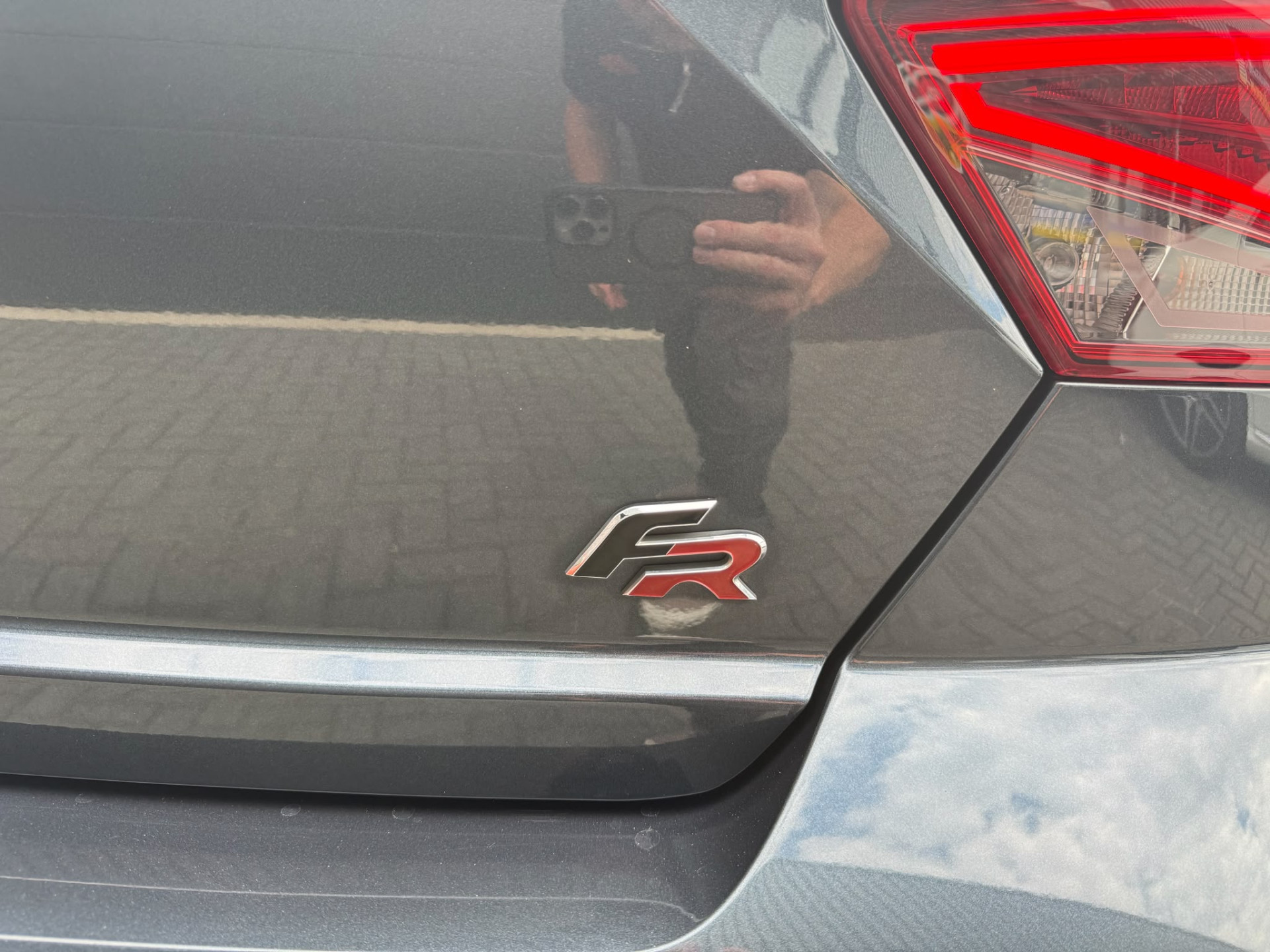 SEAT Ibiza 1.0 TSI FR Business Intense | 2E EIGENAAR | 3/6 OF 12MND GARANTIE | ACC | PDC | LMV | CARPLAY | CAMERA |