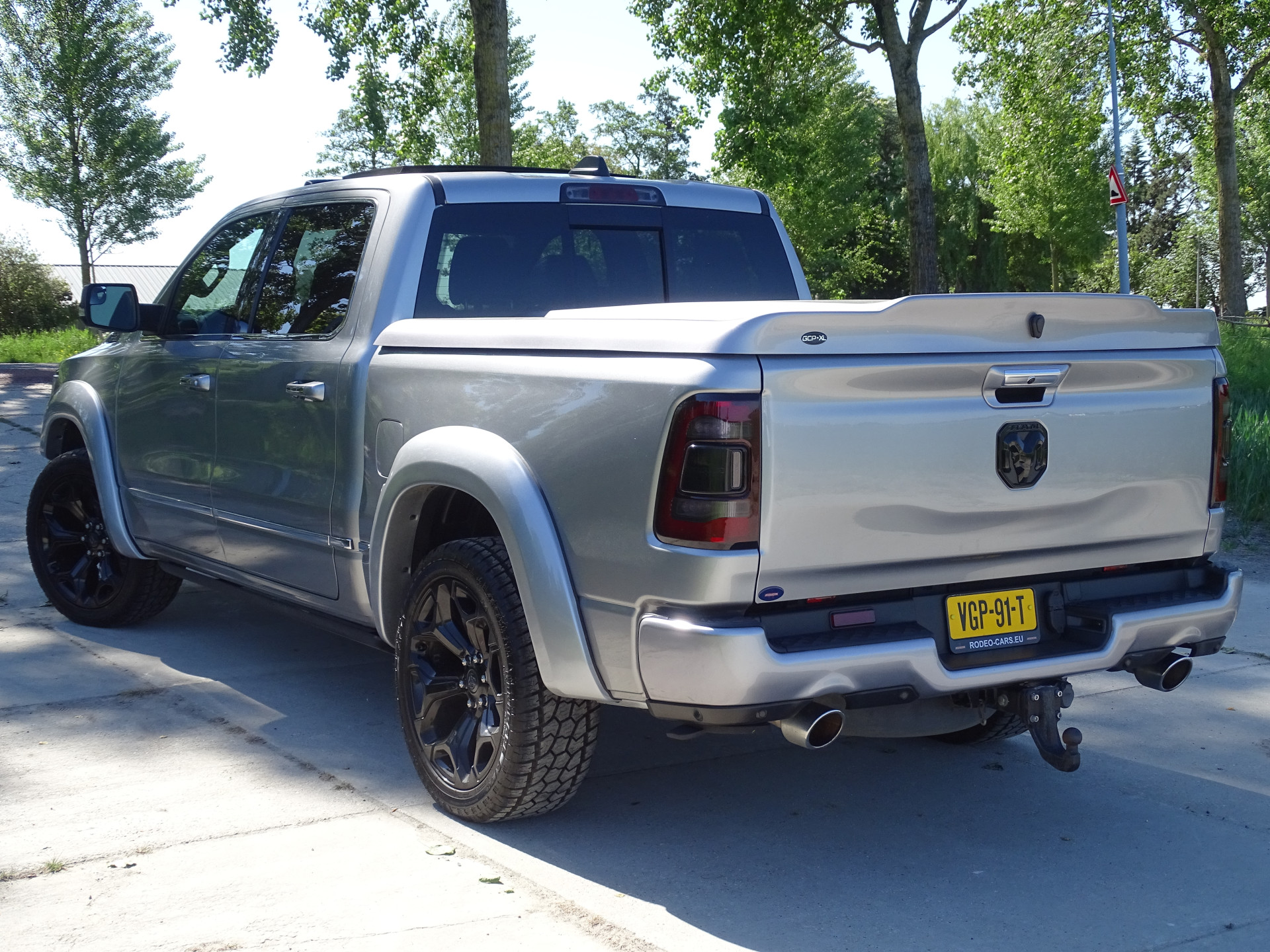 Dodge Ram 1500 5.7 V8 4x4 Crew Cab Limited