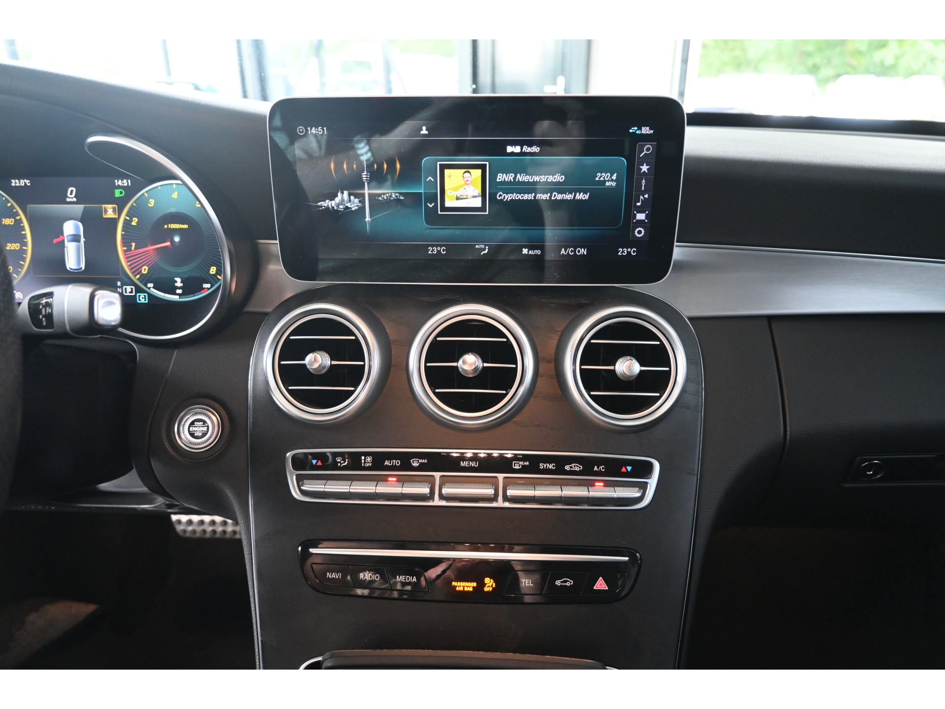 Mercedes-Benz C-klasse Estate 180 Business Solution AMG Line Navigatie Carplay Stoelverwarming Virtual Rijklaarprijs! Inruil Mogelijk!