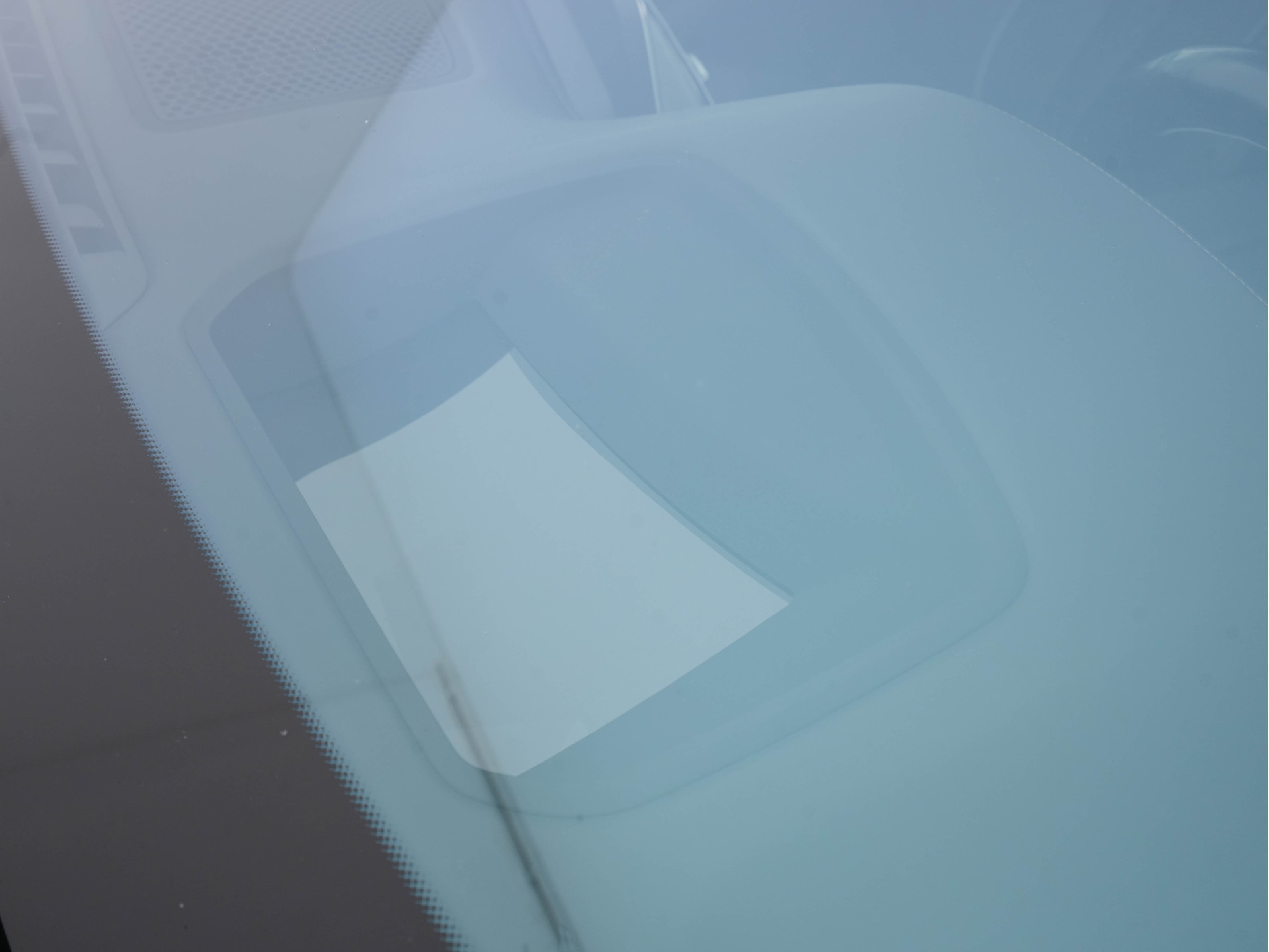 BMW 7-serie 750i Long M-Aerodynamic xDrive High Executive Aut. *PANO | DESIGN-LEATHER | LASER-LED | SOFTCLOSE |TOPVIEW | HARMAN/KARDON-SOUND | MEMORY-PACK | NAVI-FULLMAP | KEYLESS | ADAPTIVE-CRUISE | HEAD-UP | MASSAGE/HEATED/COOLED-COMFORT-SEATS | .