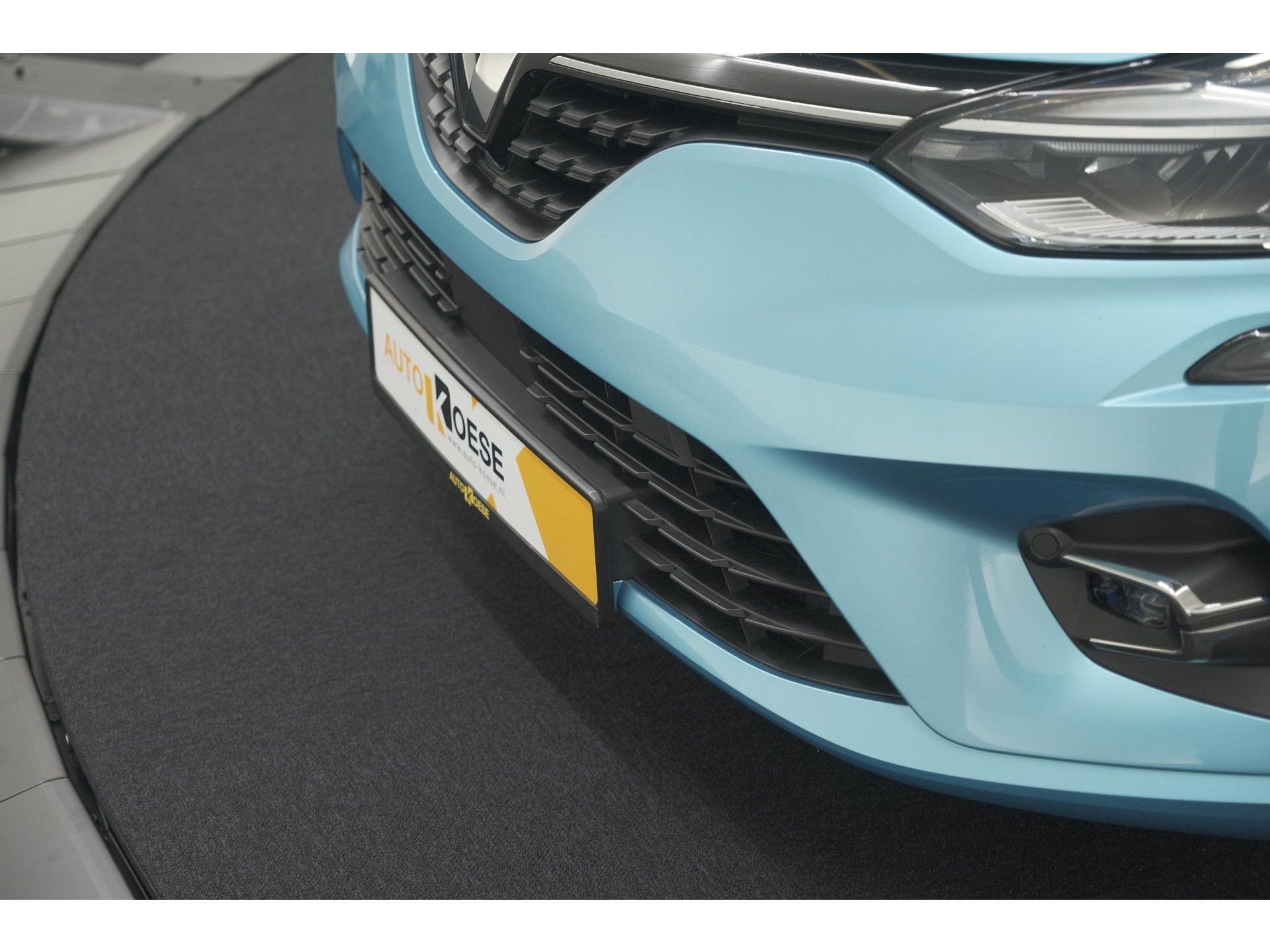 Renault Clio TCe 100 Intens | Navigatie | Apple Carplay | Parkeersensoren