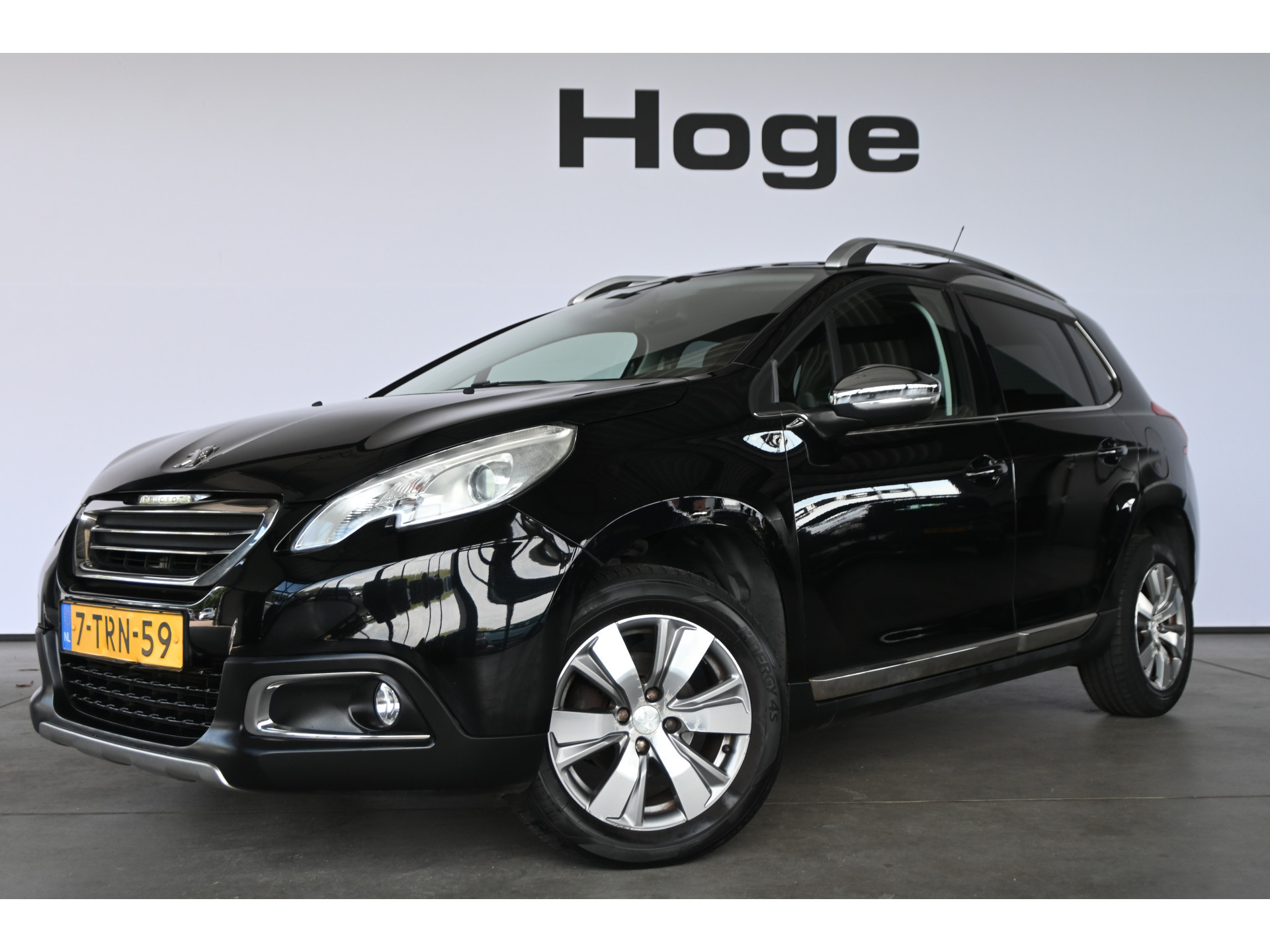 Peugeot 2008 1.6 e-HDi Blue Lease Executive Nap! Clima Navigatie Cruise control Lichtmetaal 100% Onderhouden! Inruil Mogelijk!