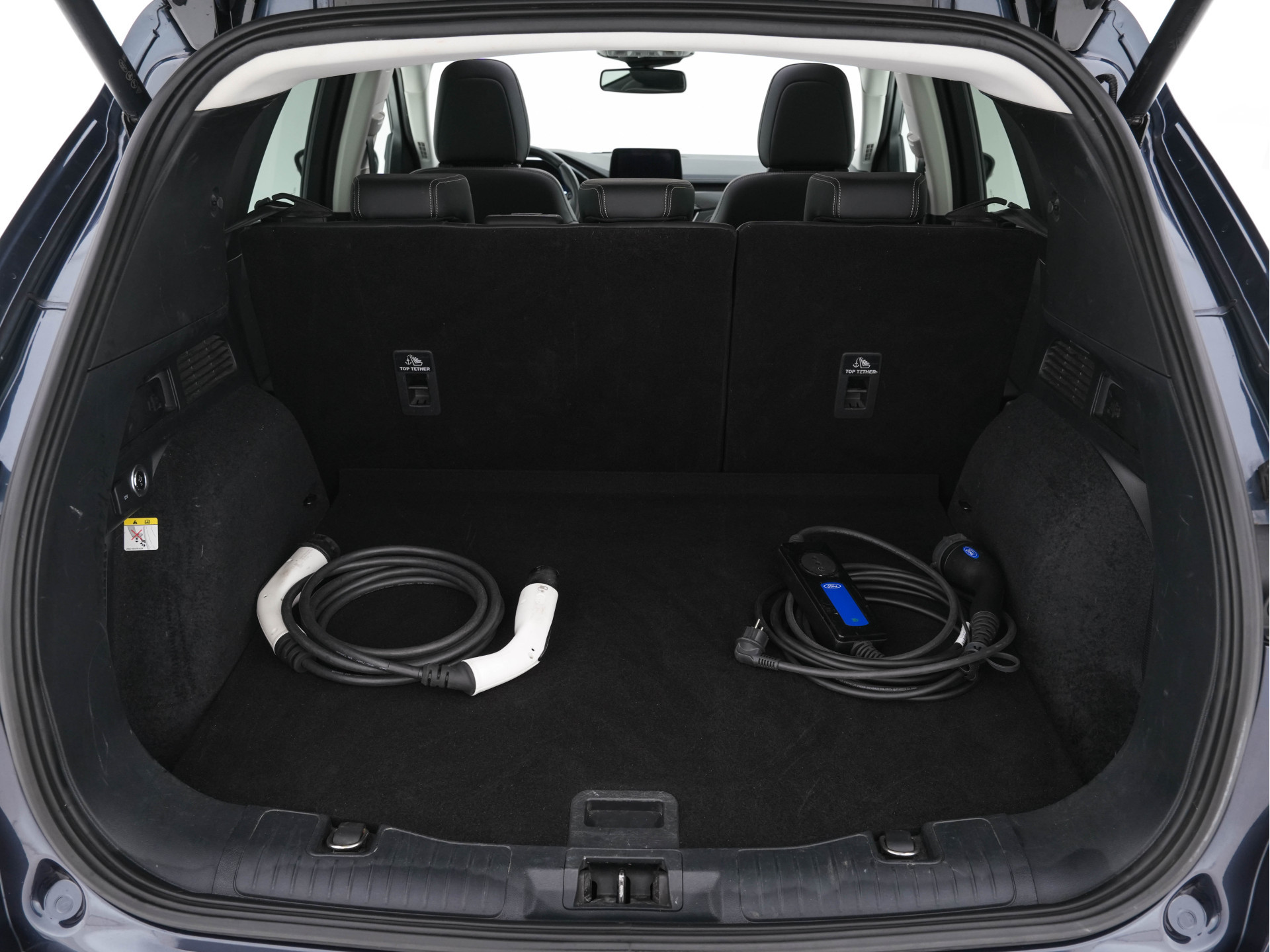 Ford Kuga 2.5 PHEV Vignale (Plug-In) (INCL-BTW) Aut. *PANO | LEATHER | DIGI-COCKPIT | FULL-LED | BANG/OLUFSEN-AUDIO |  HEAD-UP | KEYLESS | DAB | CARPLAY | NAVI-FULLMAP | MEMORY-PACK | HEATED-COMFORTSEATS | LANE-ASSIST | .