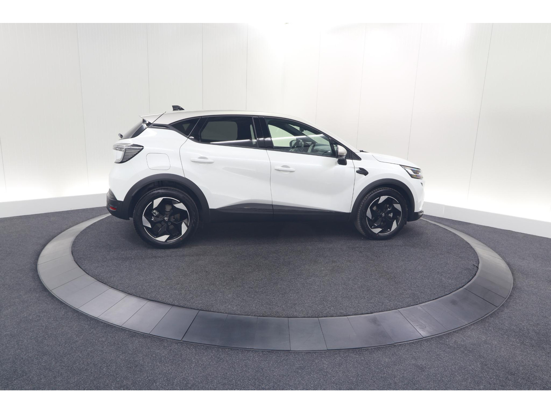 Renault Captur Mild Hybrid 160 EDC Techno | Camera | Navigatie | Apple Carplay | Pack Full Screen