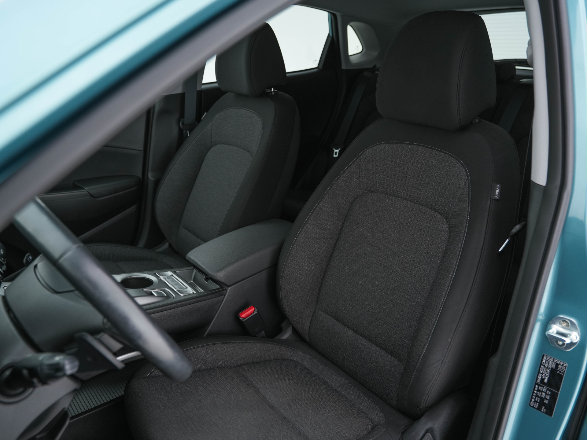 Hyundai Kona EV Comfort 39 kWh {SOH-100%} (INCL-BTW) Aut. *HEAT-PUMP | NAVI-FULLMAP  | KEYLESS | KRELL-AUDIO | CAMERA | DAB | ECC | PDC | ADAPTIVE-CRUISE | LANE-ASSIST | HEATED-COMFORTSEATS | CCS-FASTLOADER | LANE-ASSIST | ...