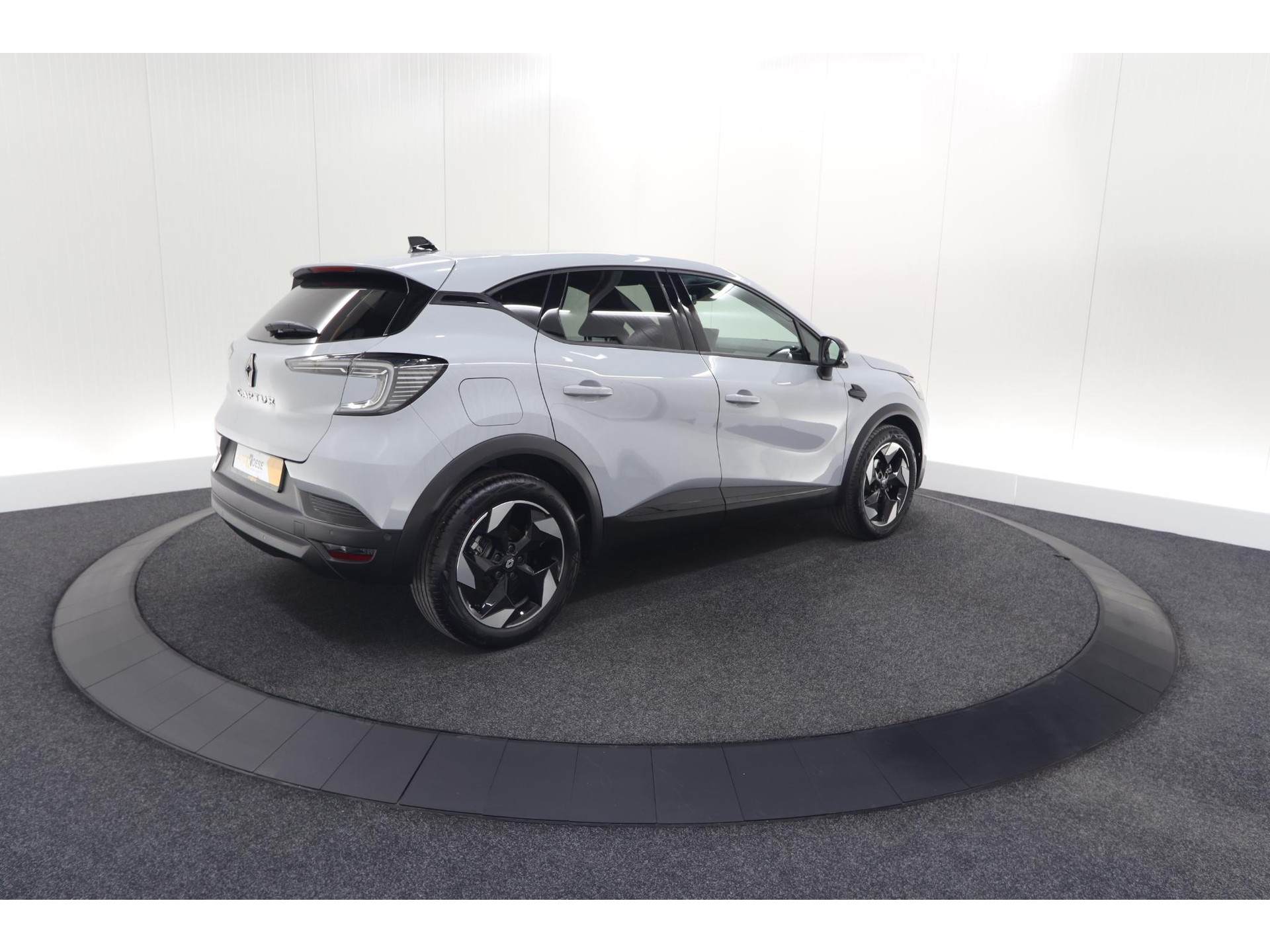 Renault Captur TCe 90 Techno | Nieuw Model | Camera | Navigatie | Apple Carplay | Pack Full Screen | 18 Inch Lichtmetalen Velgen
