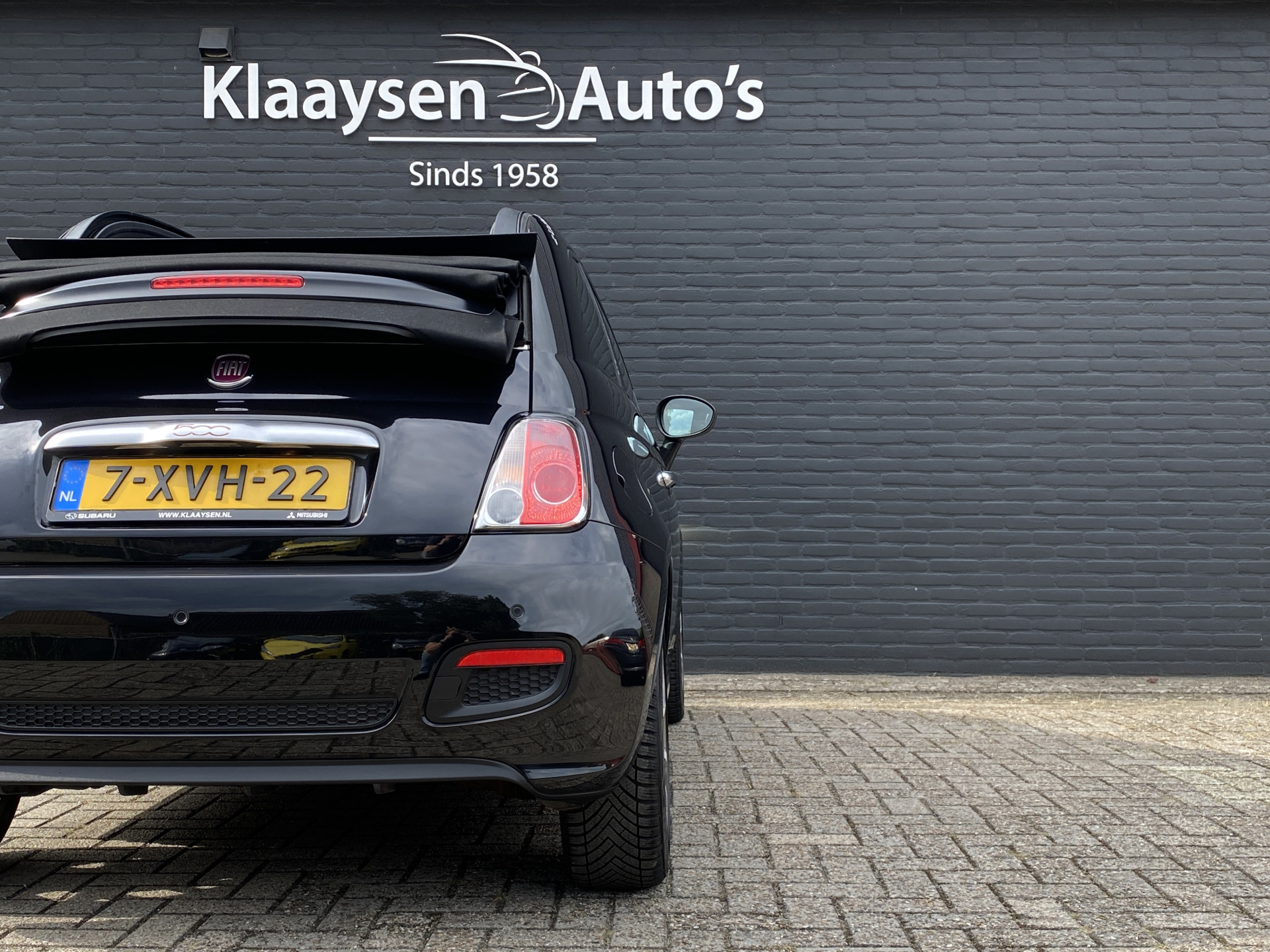 Fiat 500 C 0.9 TwinAir Turbo 500S Sport | leder interieur | climate control | parkeersensoren | all season banden | NL auto