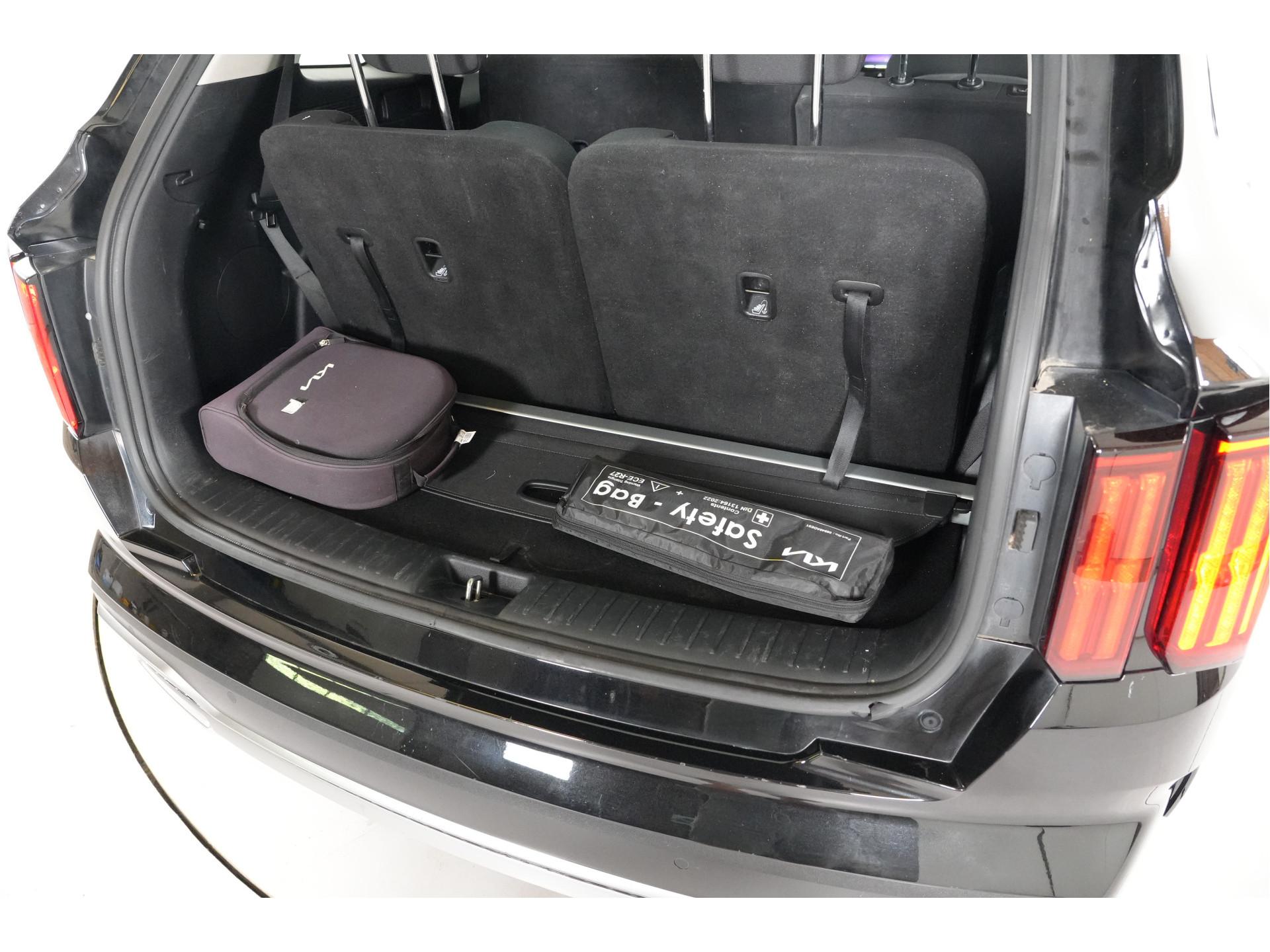 Kia Sorento 1.6 T-GDI 4WD 265 pk PHEV | SOH 100% | 7 pers | Navi | Apple/Android | Camera |
