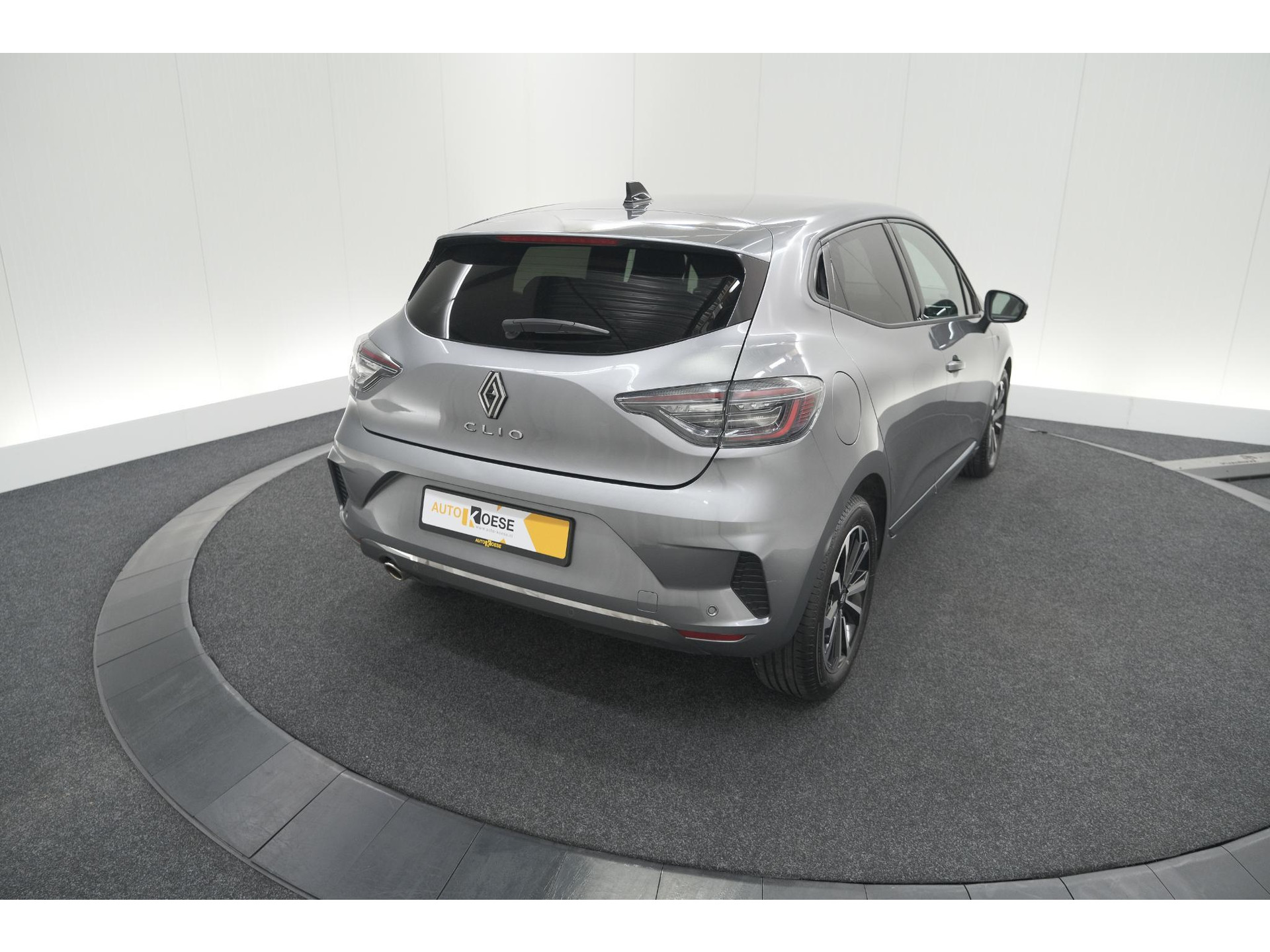 Renault Clio TCe 90 Techno | 360 Camera | Adaptieve Cruise Control | 9.3 Inch Groot Scherm