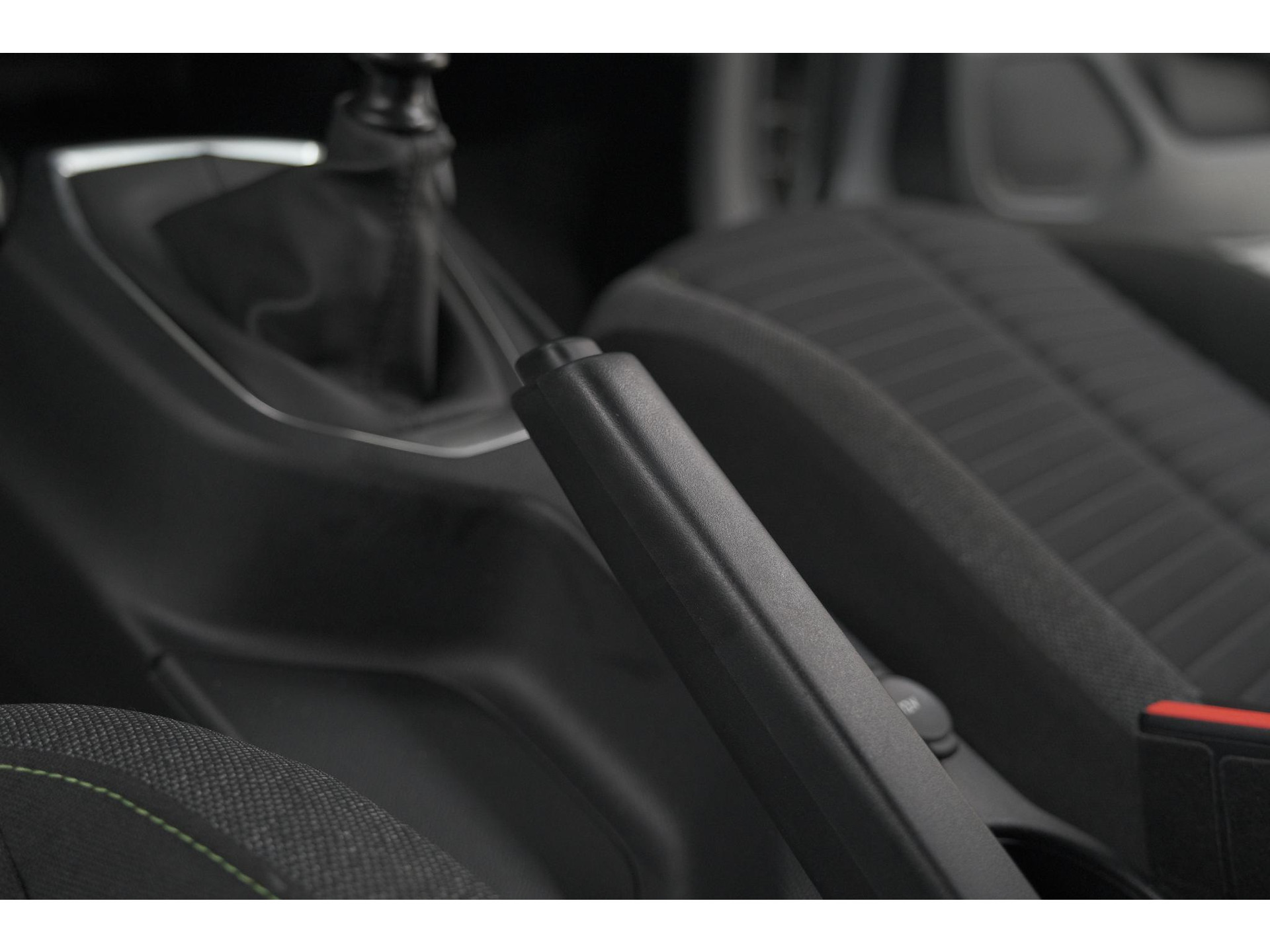 Peugeot 208 PureTech 100 Active | Parkeersensoren | Navigatie | Apple Carplay