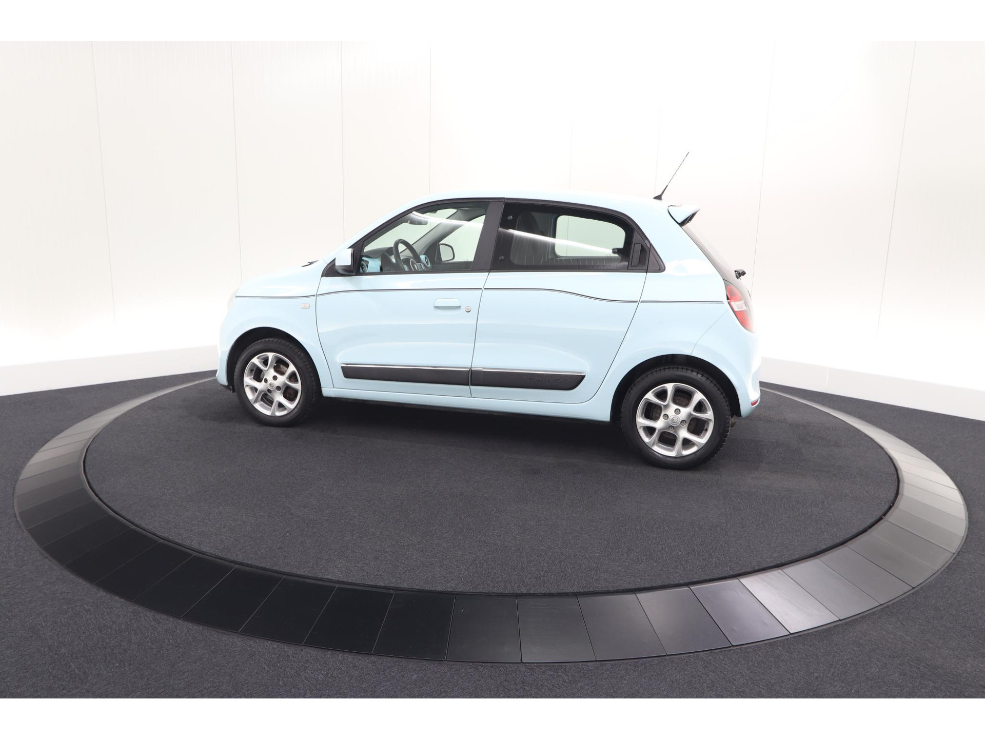 Renault Twingo 1.0 SCe Dynamique | Cruise control | LMV | Climate Control