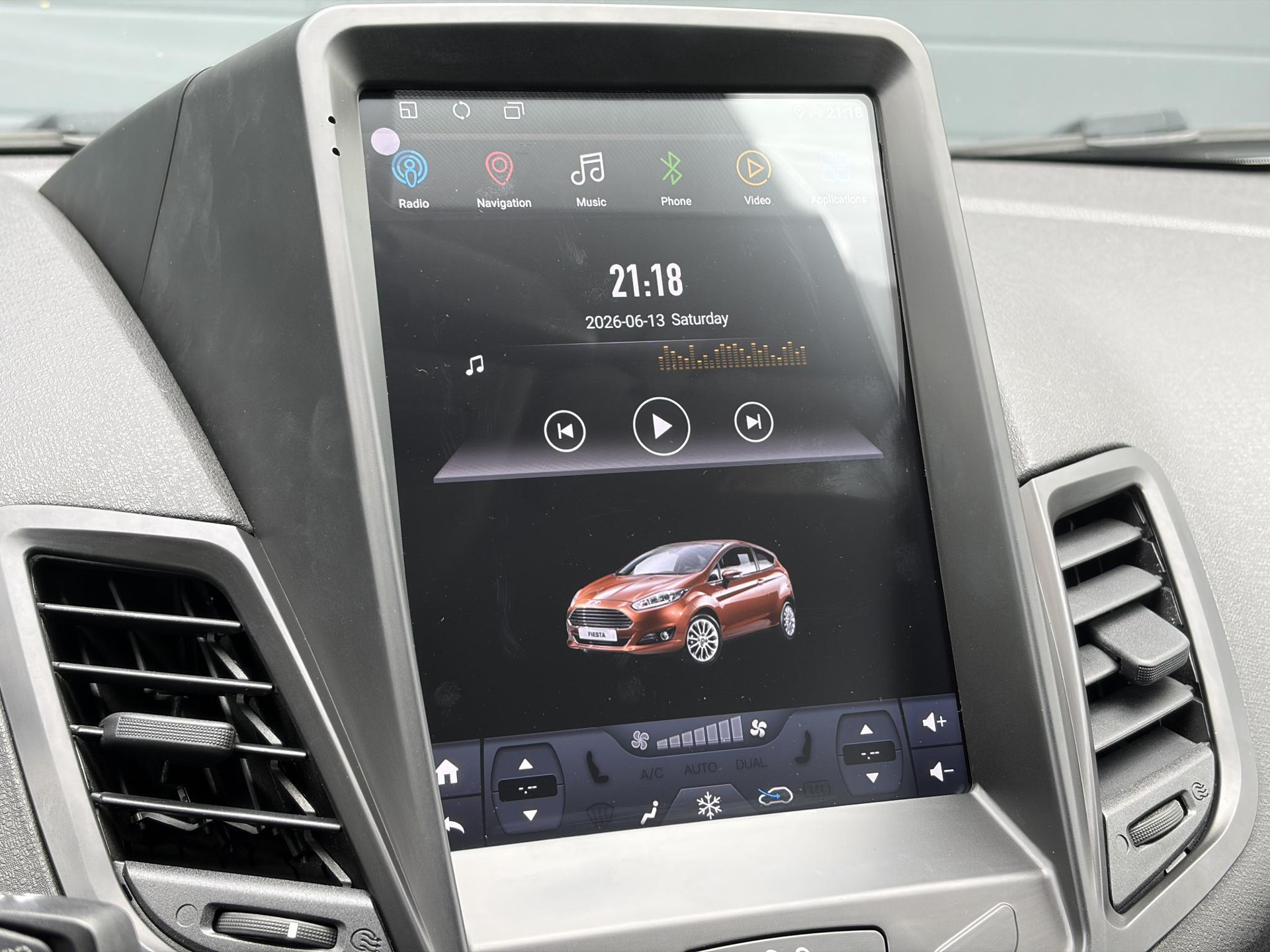 Ford Fiesta 1.0 Champion 2e Eigenaar,Camera,Navi,Carplay,Clima,Lm velgen,5 Deurs,N.A.P,Zeer Zuinig,Apk tot 07-2027
