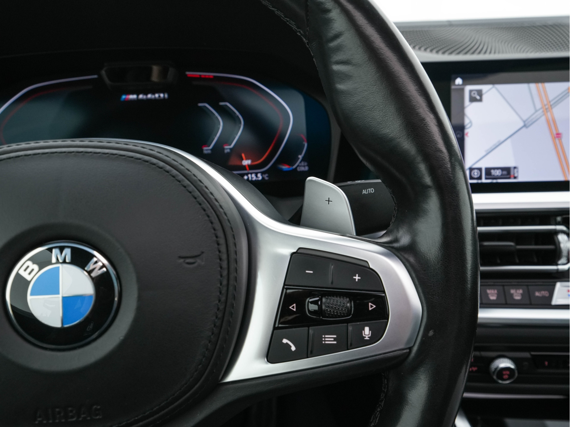 BMW 4-serie Coupé M440i xDrive High Executive Aut. *PANO | LEATHER | HARMAN/KARDON | HEAD-UP | LASER-LED | ADAPTIVE-CRUISE | TOPVIEW | MEMORY-PACK | KEYLESS | HEATED-SPORTSEATS | DAB+ | DIGI-COCKPIT | SHIFTPADDLES | TOWBAR | 19''ALU*