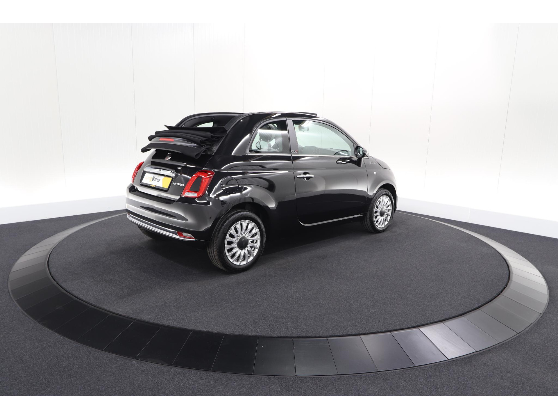 Fiat 500 C 1.0 Hybrid Dolcevita | Apple Carplay | Parkeersensoren | Climate Control