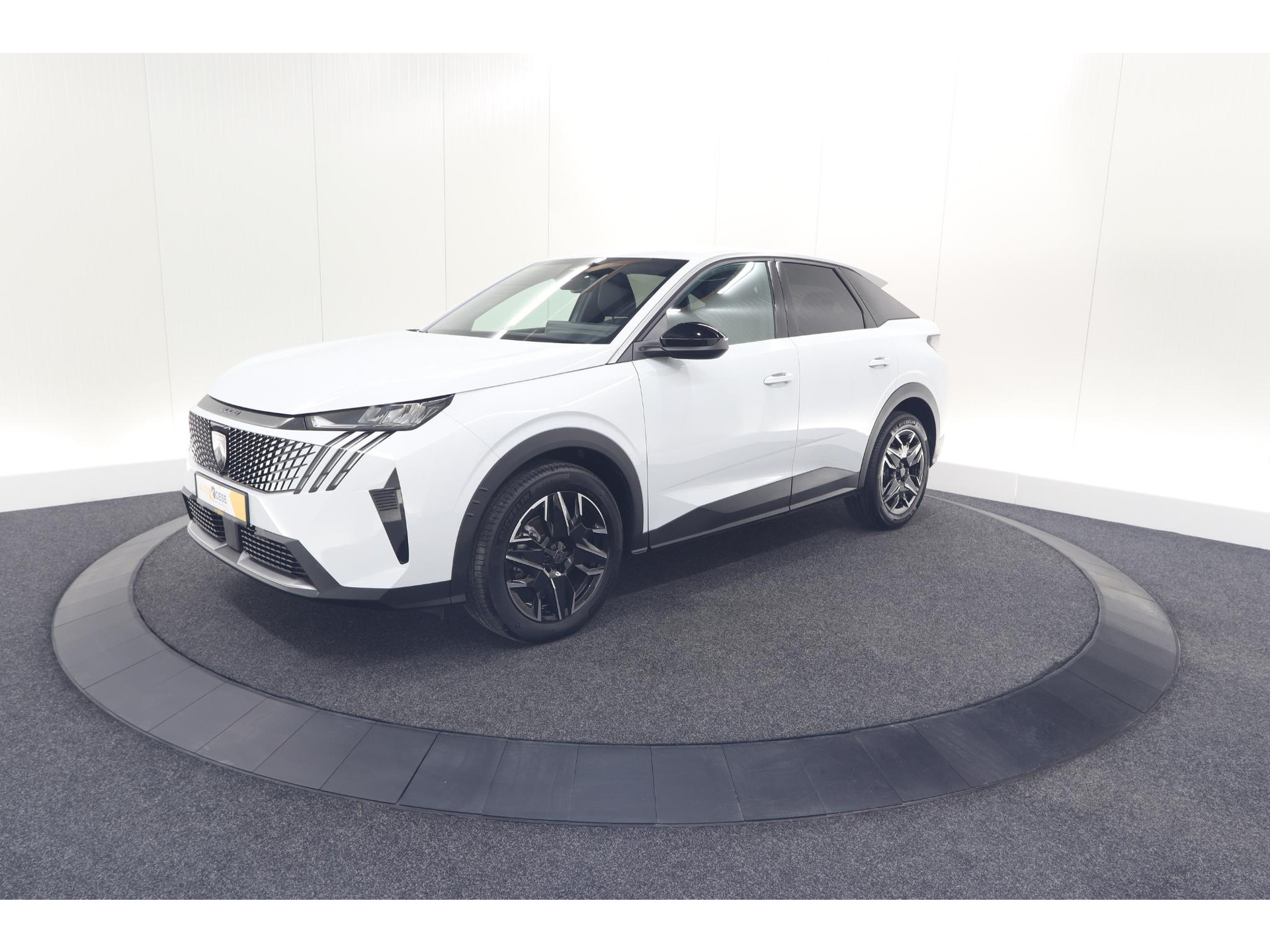 Peugeot 3008 136 Hybrid e-DCS6 Allure | Stoelverwarming | Camera | Apple Carplay