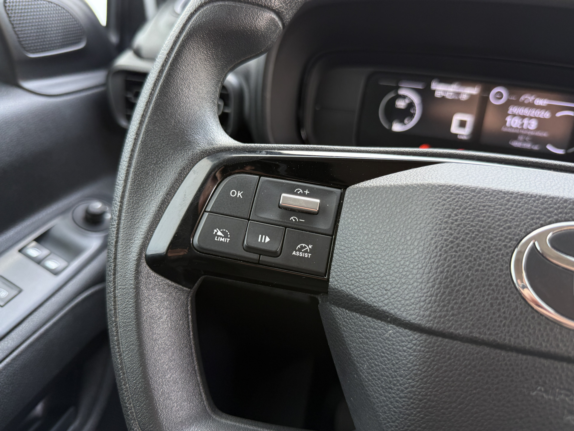 Toyota Proace City 1.5 D 100PK Nieuw Model! L1 Climate Control Cruise Control Lane Assist Stoelverwarming Parkeersensoren