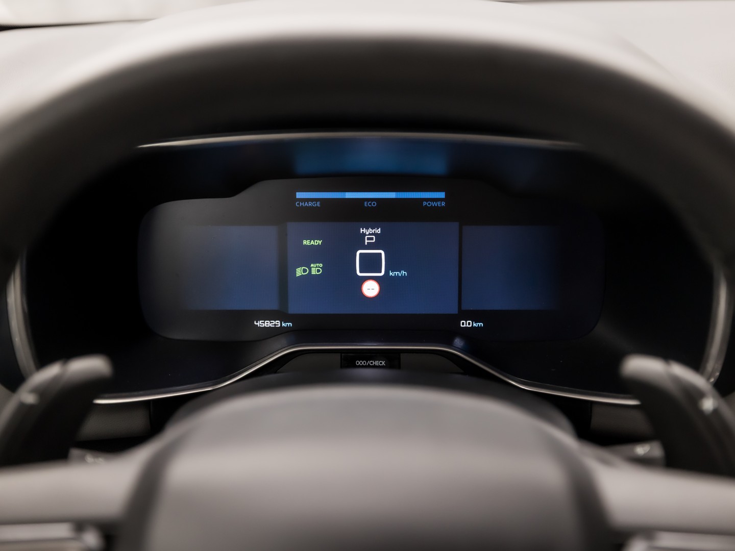 Citroën C5 Aircross 1.6 Plug-in Hybrid 225 Deluxe Sport 225Pk Automaat (APPLE CARPLAY, SOH 93%, GROOT NAVI, 360 CAMERA, GETINT GLAS, ELEK SPORTSTOELEN, LEDER, STOELVERWARMING, ADAPTIVE CRUISE, NIEUWSTAAT)