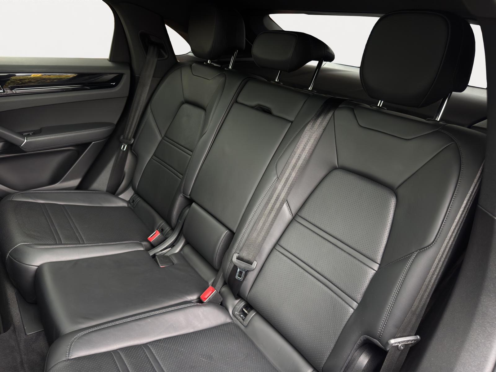 Porsche Cayenne Coupé 3.0 E-Hybrid 462PK Sport Design SportChrono *1e eigenaar*