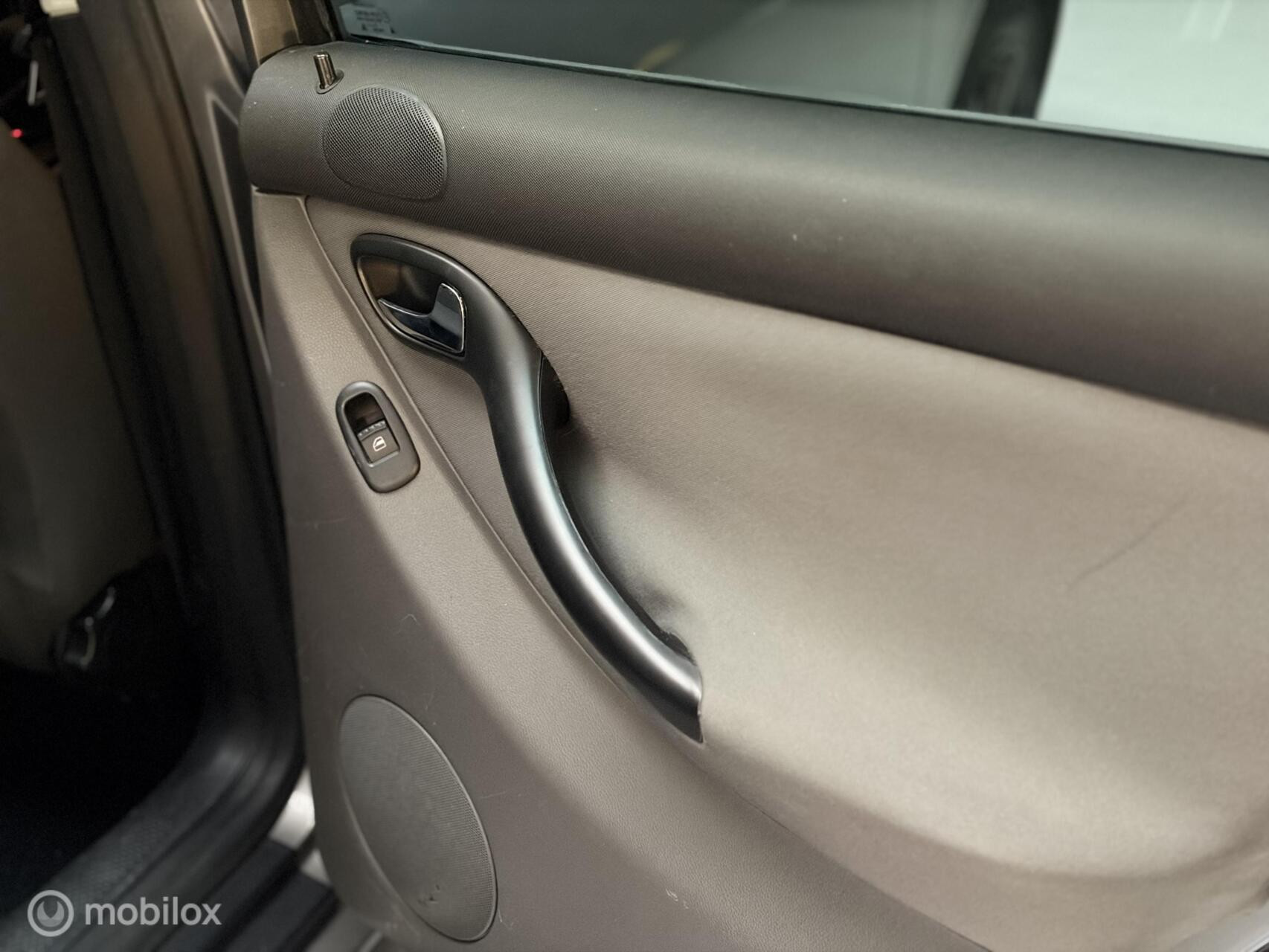 SEAT Leon 1.8-20V Signo | Automaat | Airco | NAP | 5-Deurs