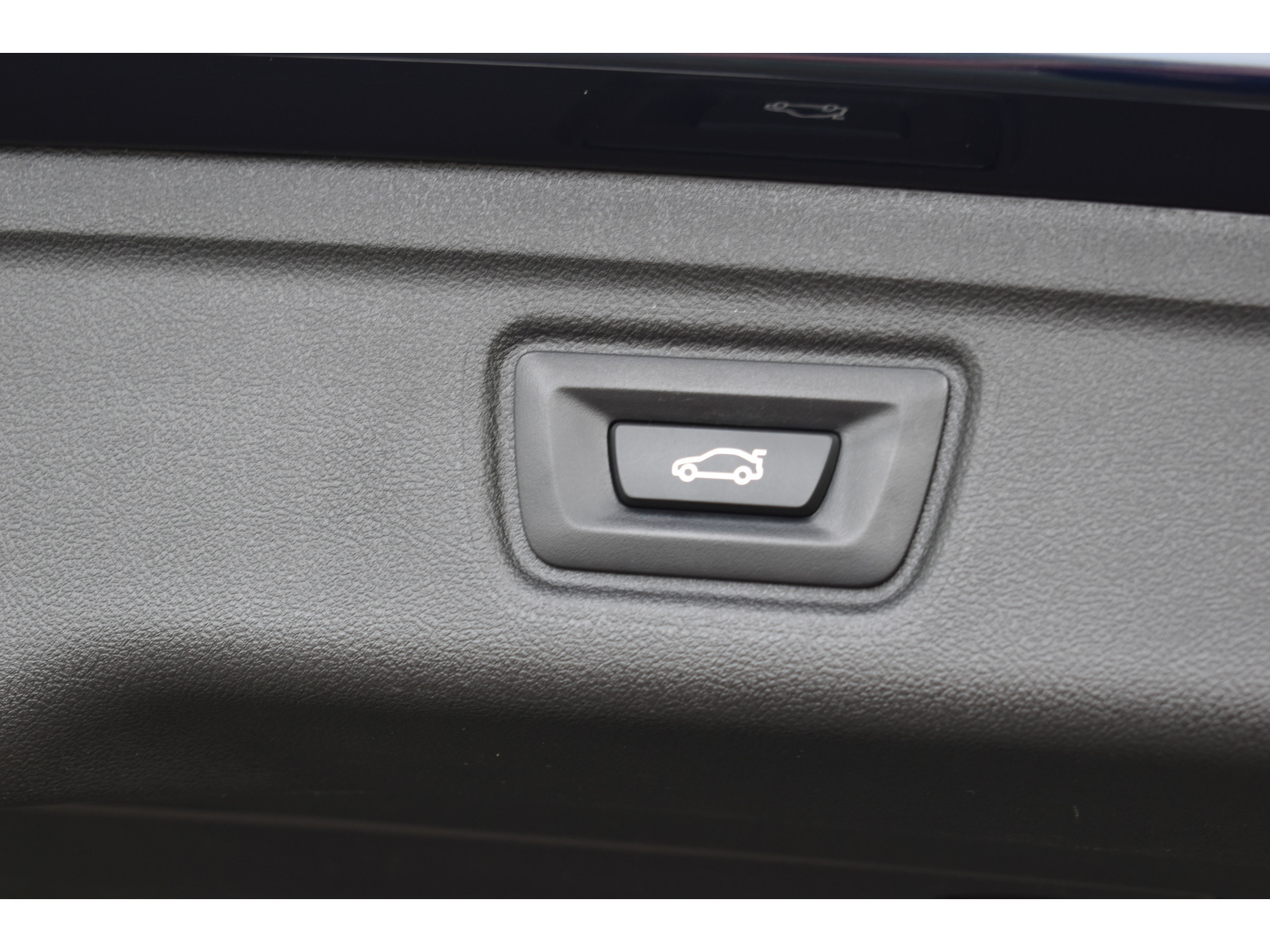BMW 3-serie Touring 330e Business Edition Plus Plugin-hybride Pano Leder