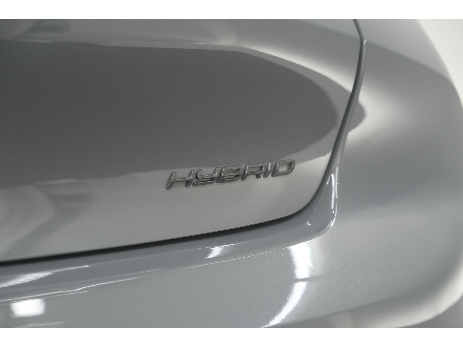 Peugeot 208 1.2 Hybrid 110 e-DCS6 Allure | Apple Carplay | Parkeersensoren Voor + Achter | Climate Control