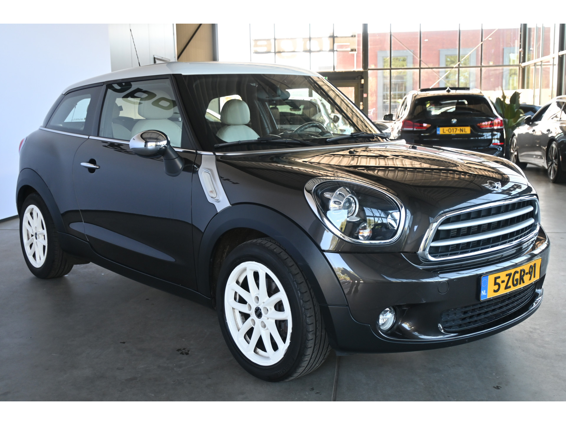 MINI Paceman 1.6 Cooper Knockout Edition Clima Navigatie Goed Onderhouden! Inruil Mogelijk!