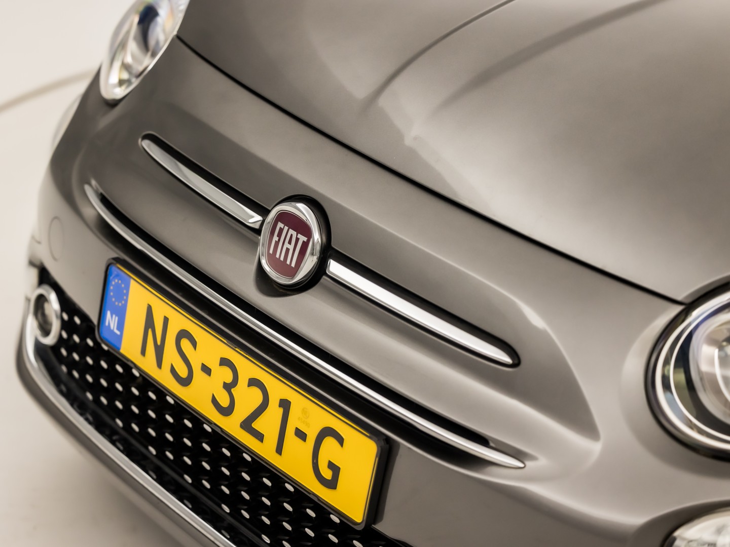 Fiat 500 0.9 TwinAir Turbo Sport (PANORAMADAK, NAVIGATIE, LM VELGEN, SPORTSTOELEN, ELEK RAMEN, BLUETOOTH, NIEUWSTAAT)