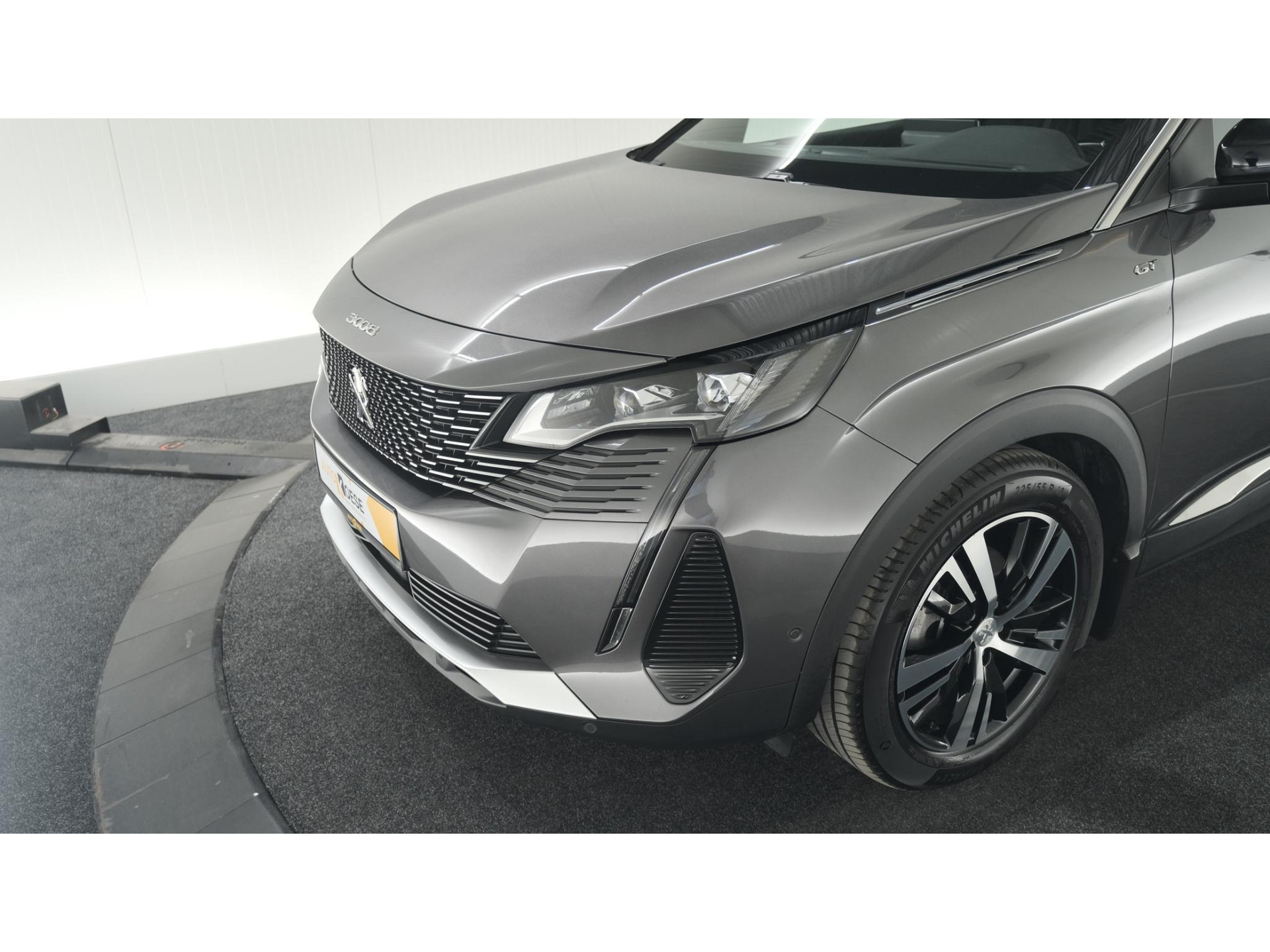 Peugeot 3008 1.6 PureTech 180 EAT8 GT | Trekhaak | Camera | Dodehoekdetectie | Navigatie