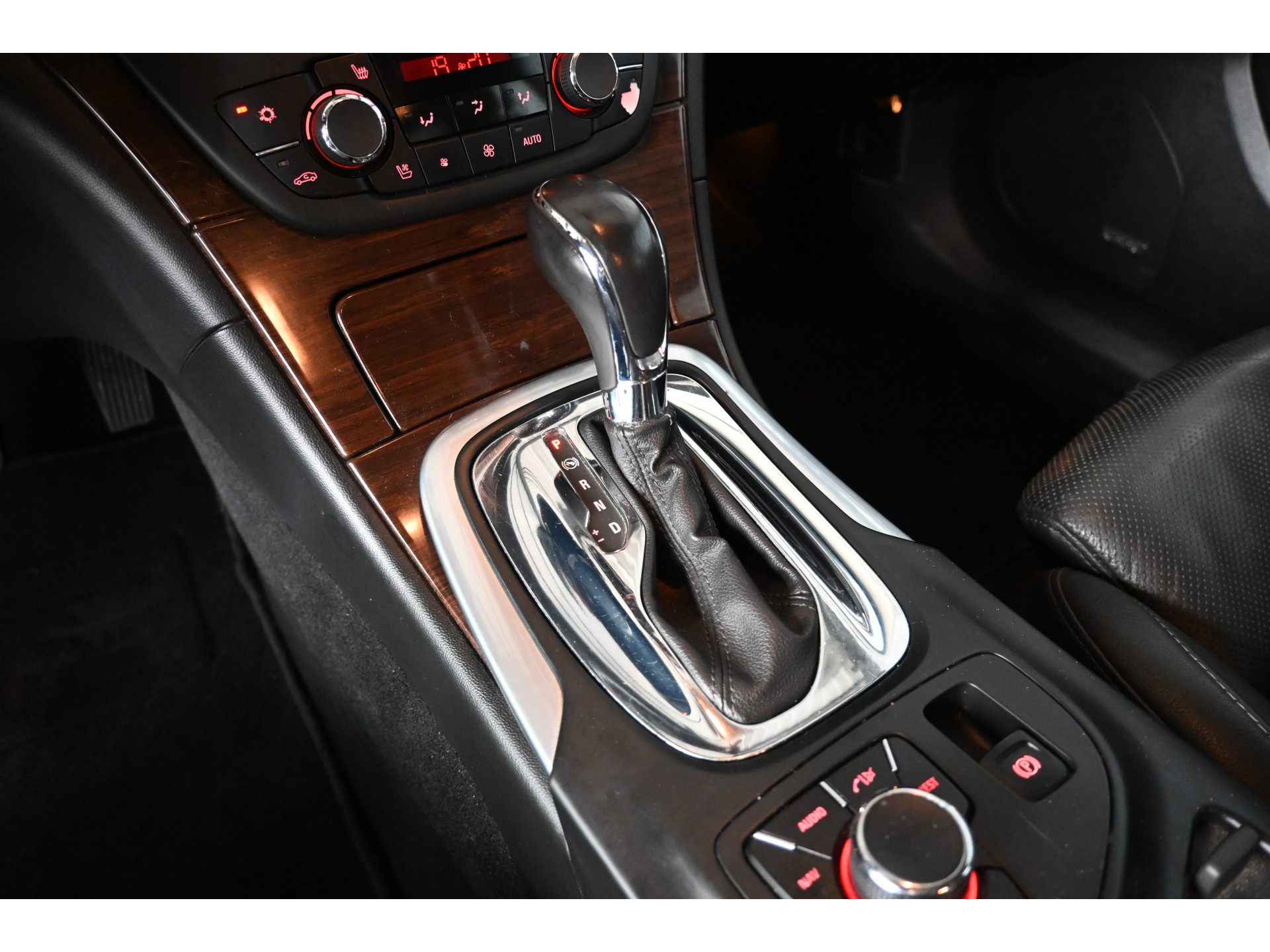 Opel Insignia 2.8 T Executive 4x4 Automaat Clima Navigatie Leder Goed Onderhouden! Inruil Mogelijk!