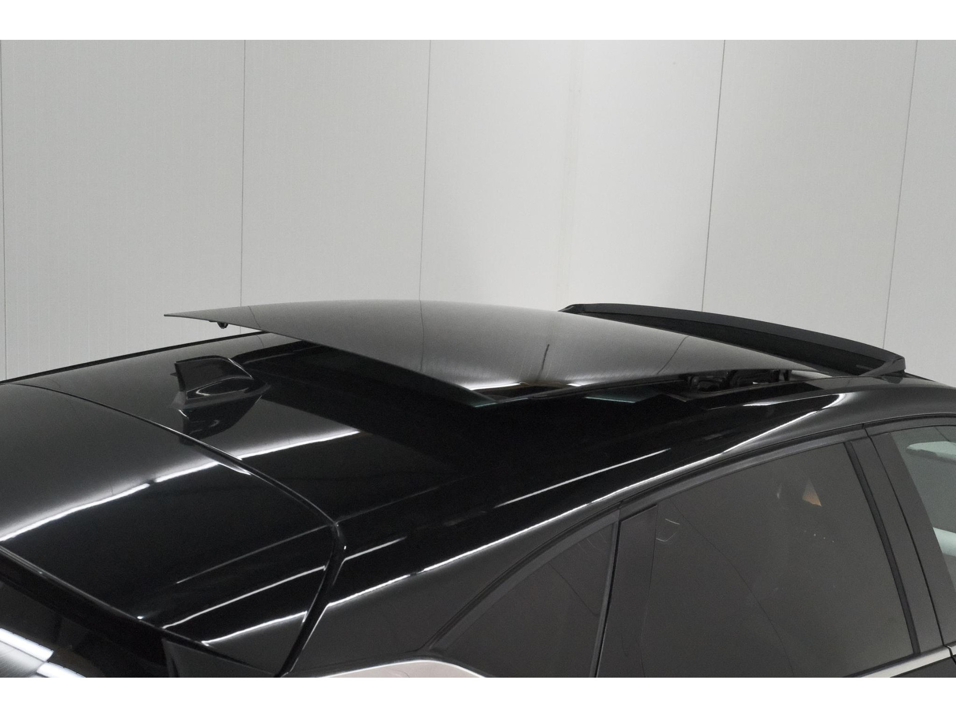 Renault Captur 1.6 E-Tech full hybrid 145 techno | Panoramadak | Camera | Adaptieve Cruise Control | 9.3 Inch Groot Scherm