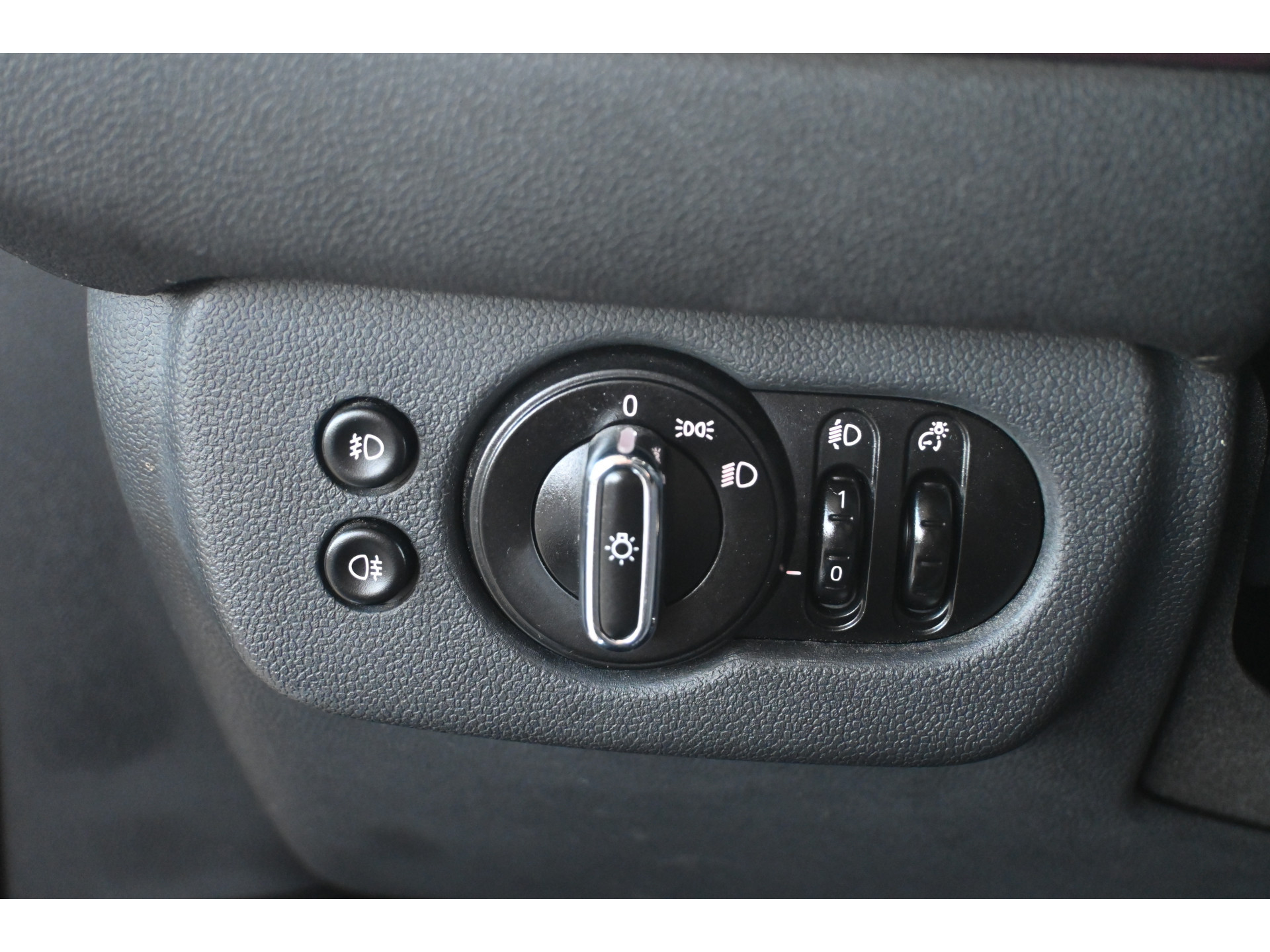 MINI Clubman 1.5 Salt Business Automaat Navigatie Panoramadak Goed Onderhouden! Inruil Mogelijk!