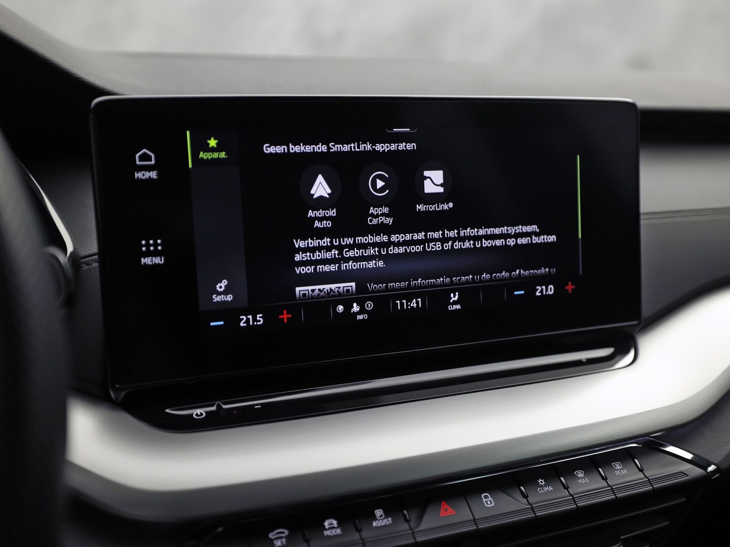 Škoda Octavia Combi 1.0 TSI Sport (KUIPSTOELEN, 1e EIGENAAR, APPLE CARPLAY, GROOT NAVI, GETINT GLAS, ZWART HEMEL, KEYLESS, NIEUWSTAAT)