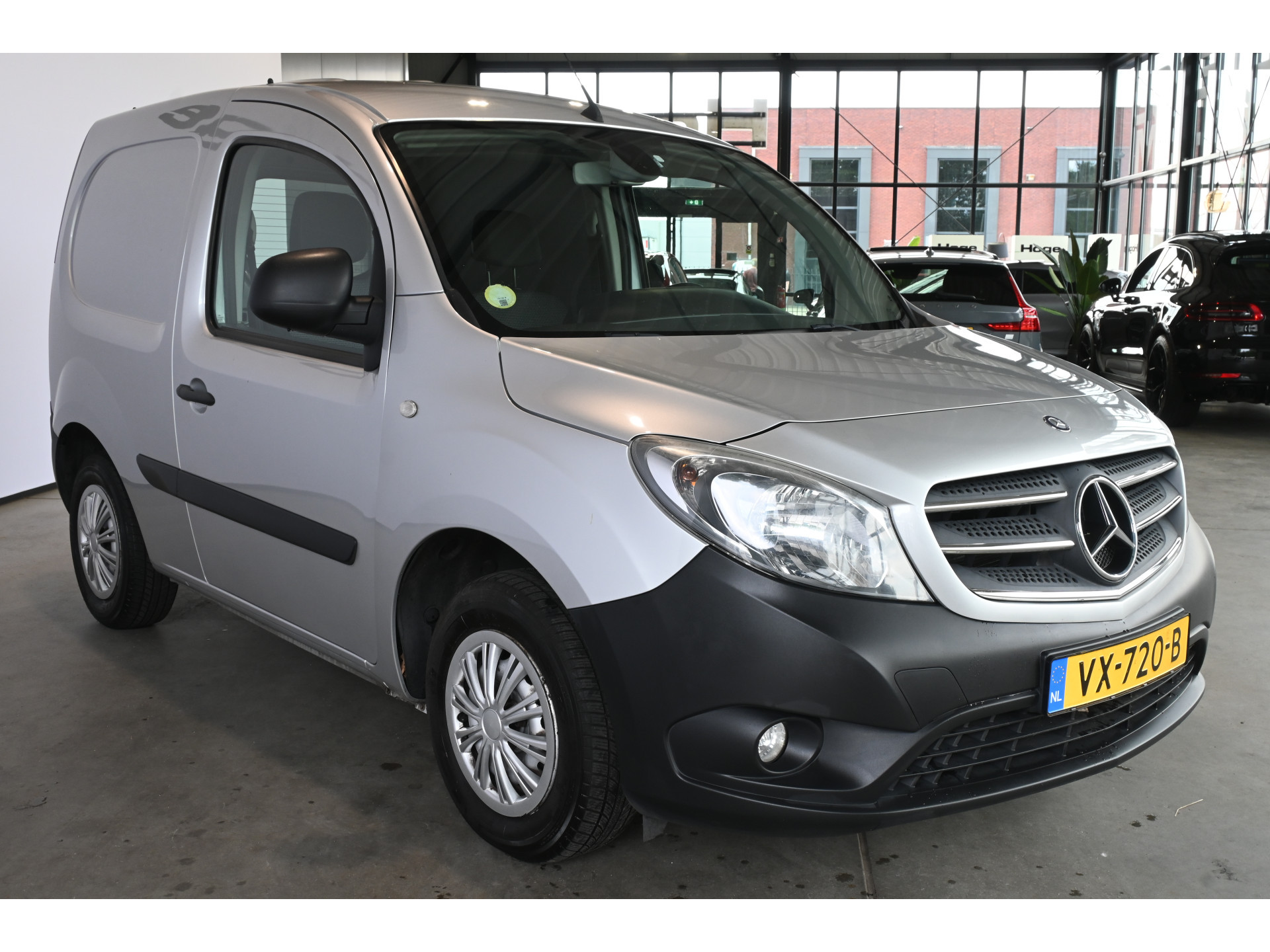 Mercedes-Benz Citan 108 CDI BlueEFFICIENCY Airco Navigatie Trekhaak Rijklaarprijs! Inruil Mogelijk!