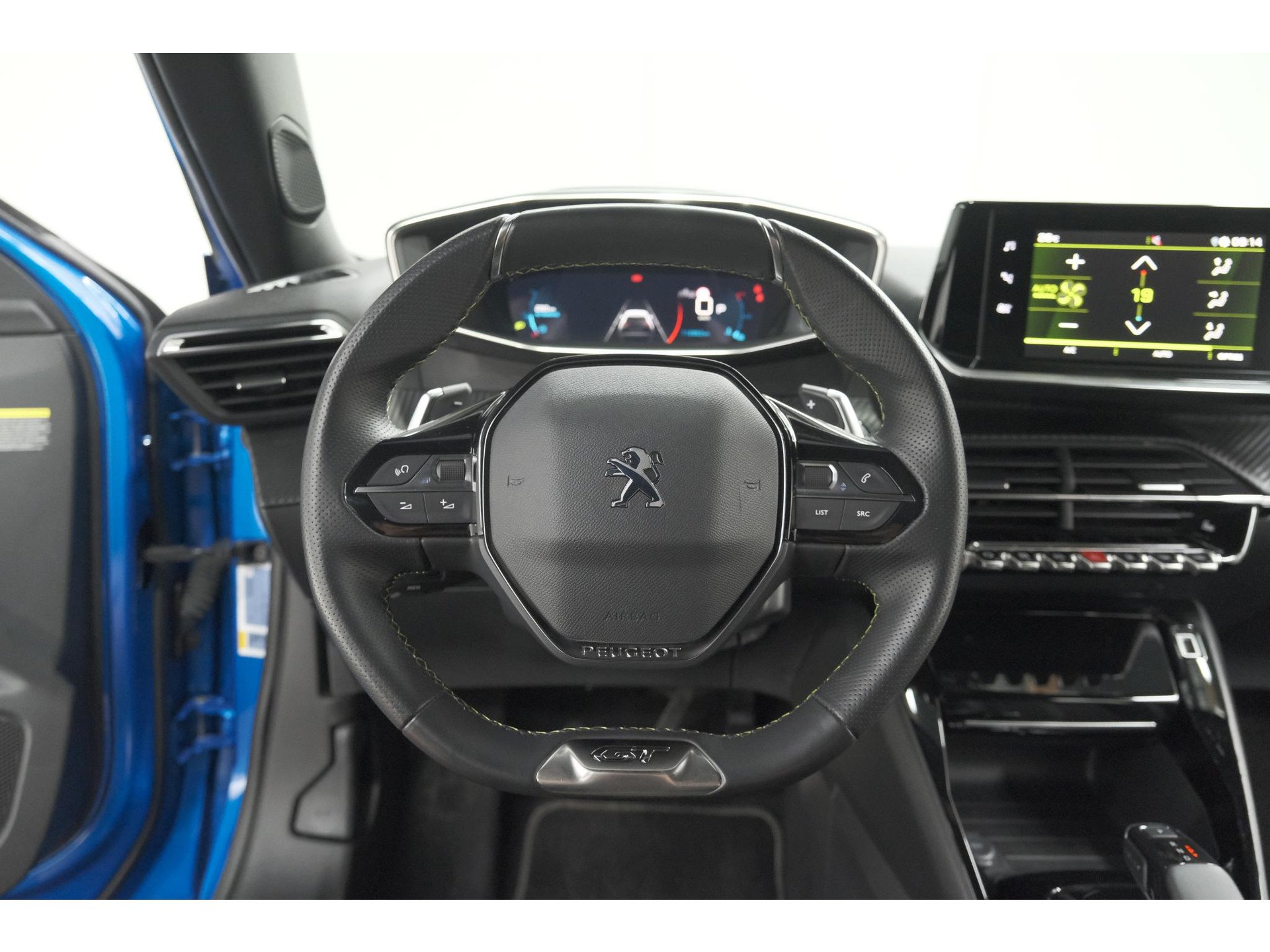 Peugeot 2008 PureTech 130 EAT8 GT-Line | Camera | Dodehoekdetectie | Adaptieve Cruise Control | Apple Carplay