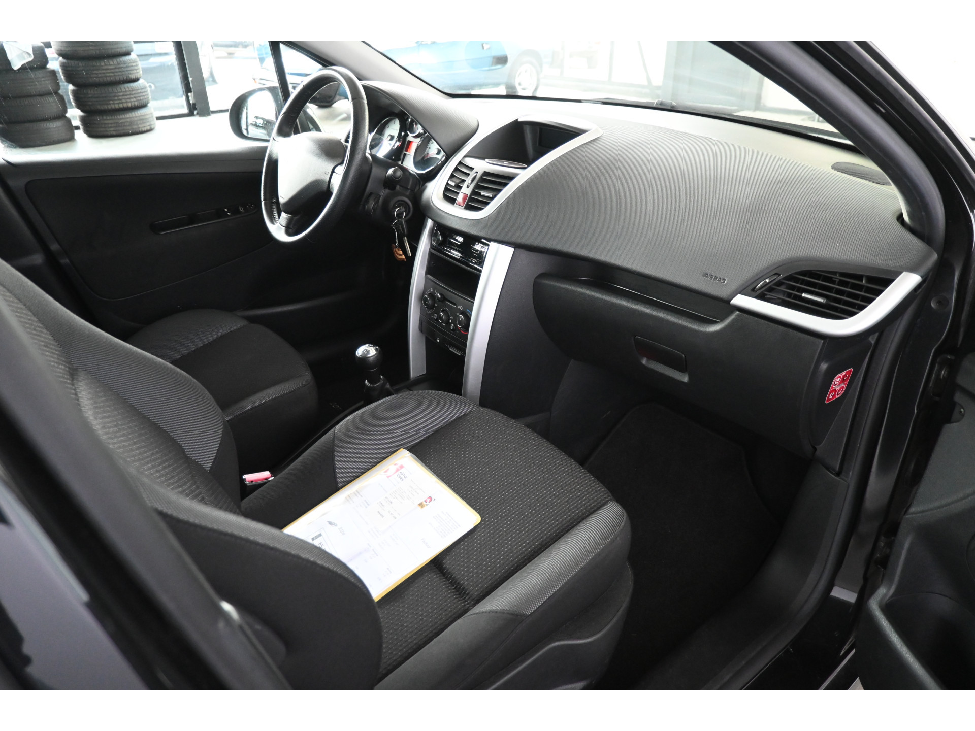 Peugeot 207 1.4 VTi Urban Move Airco Cruise Control Trekhaak All in Prijs! Inruil Mogelijk!